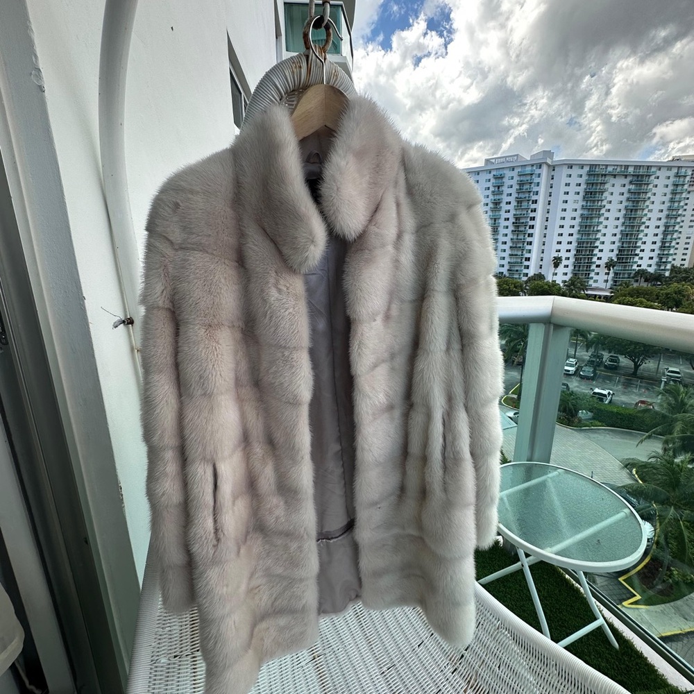 Vericci Women's Teddy Jacket in Elegant Cream